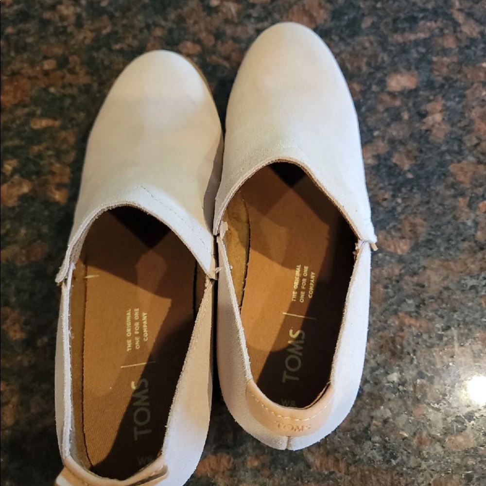 Toms booties size W8‎ - Picture 4 of 6